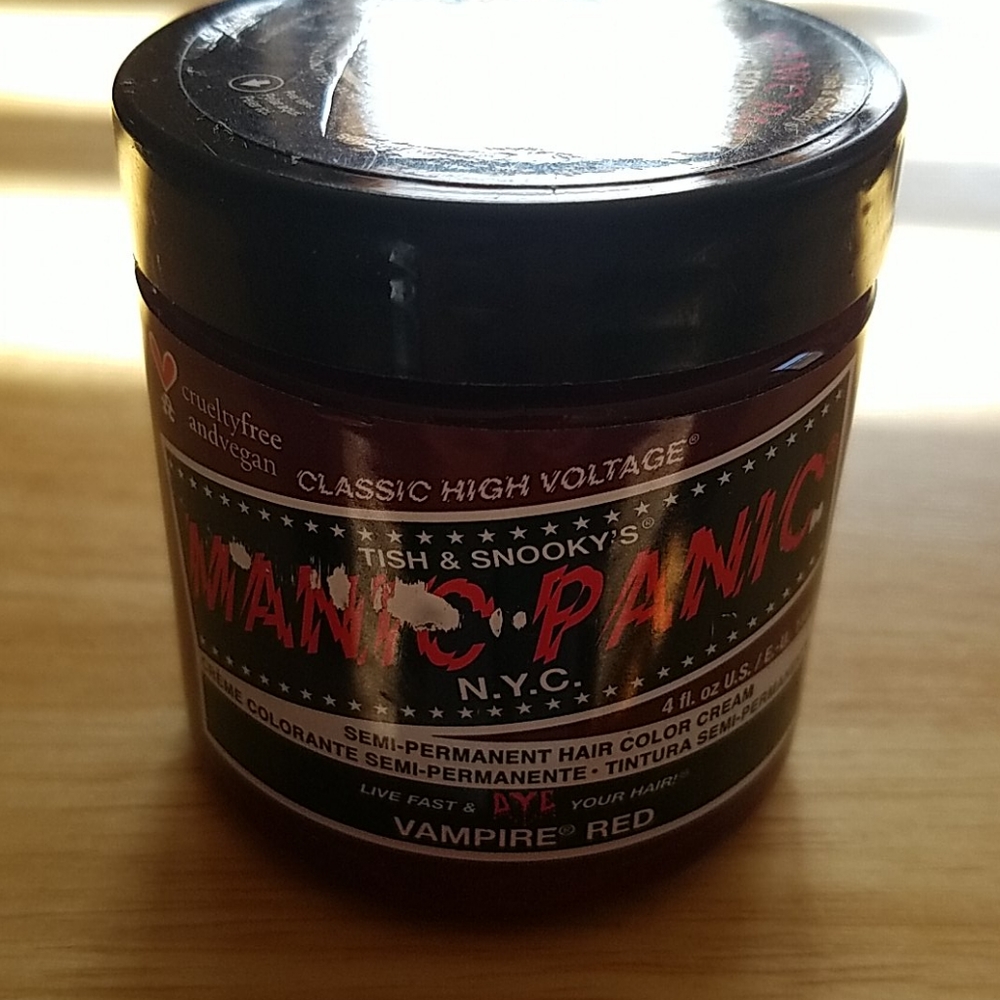 Manic Panic VampireRed High Voltage Classic new